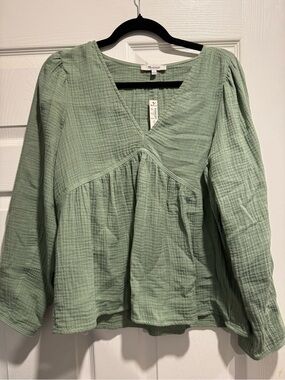Madewell Sage Green V-Neck Peasant Blouse